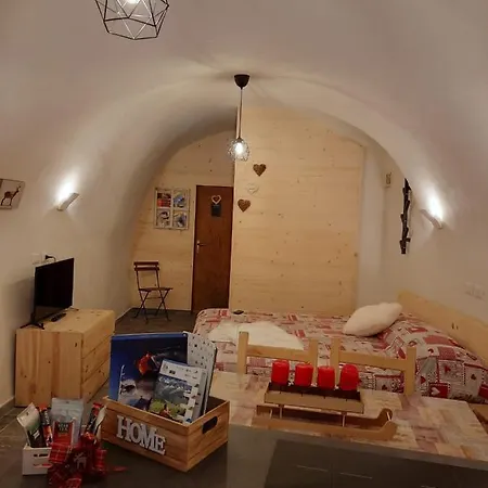 Sweet Mountain Apartment